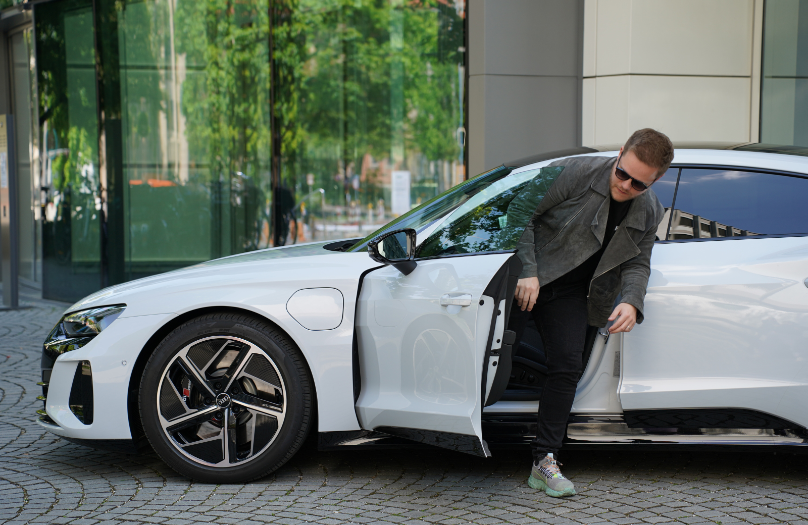 Will Insurance Pay for a Rental Car During Repairs?