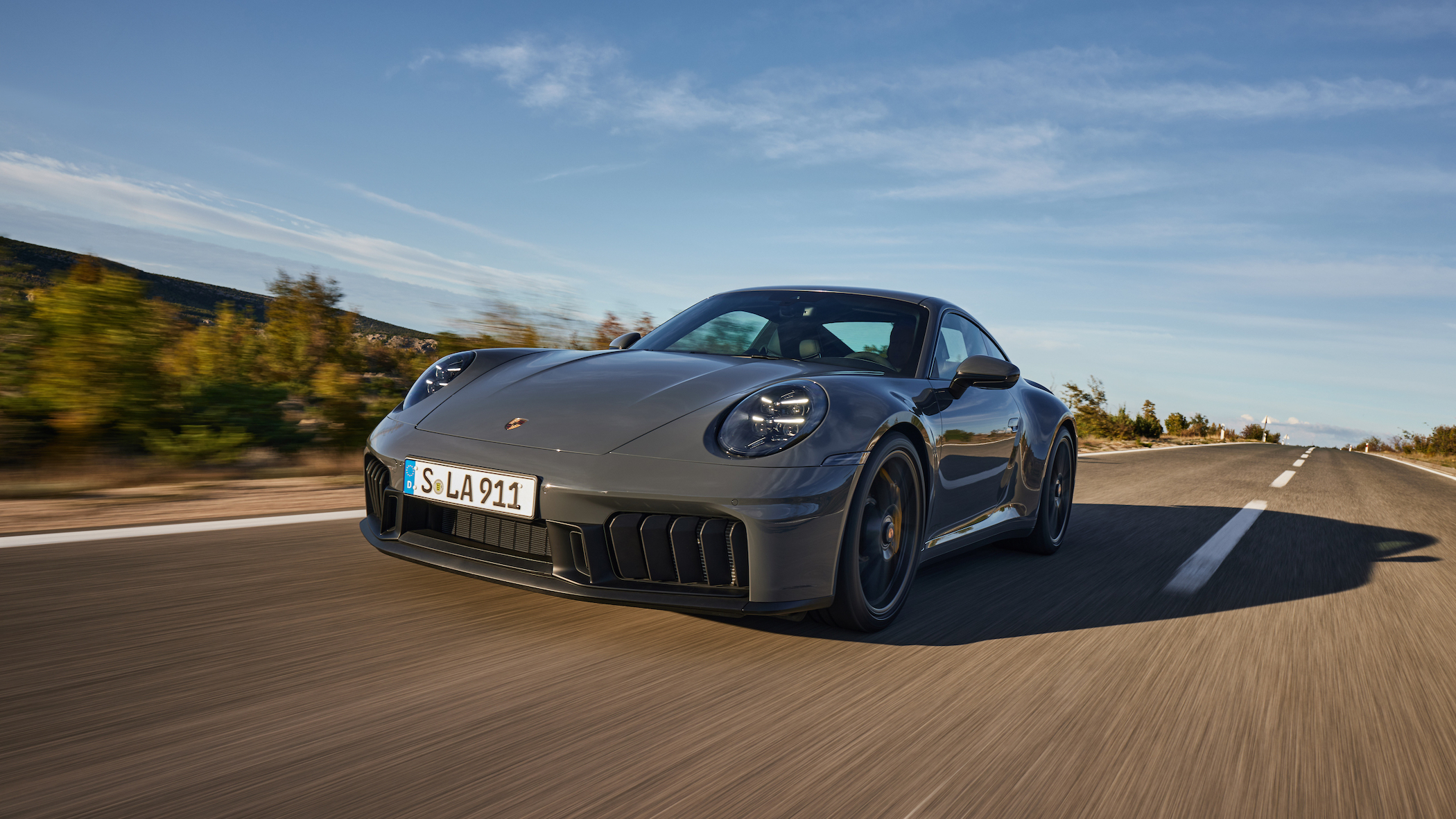 EIn Porsche 911 Carrera GTS.