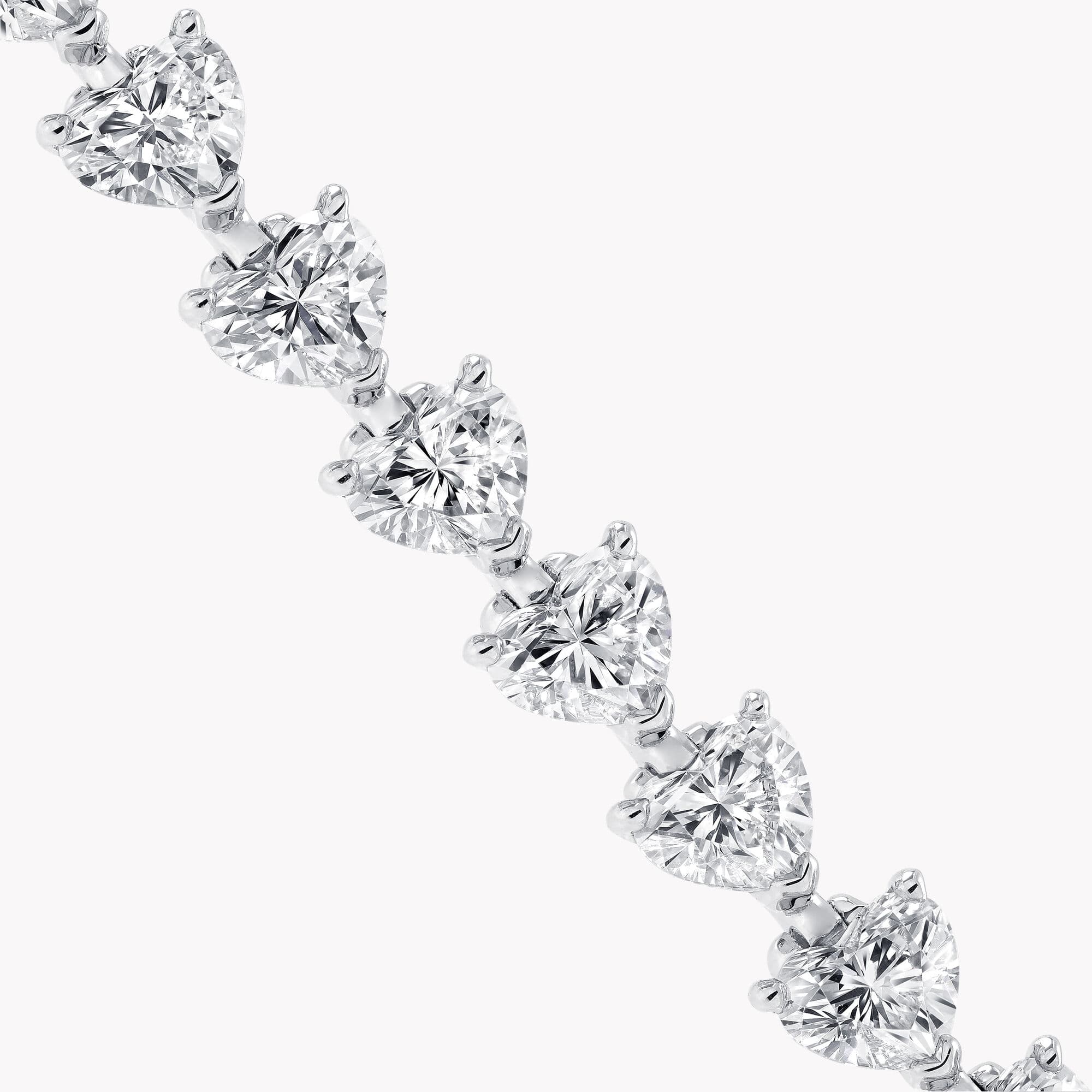 MEORA Heart Shape Diamond Bracelet DE/VS1 18K