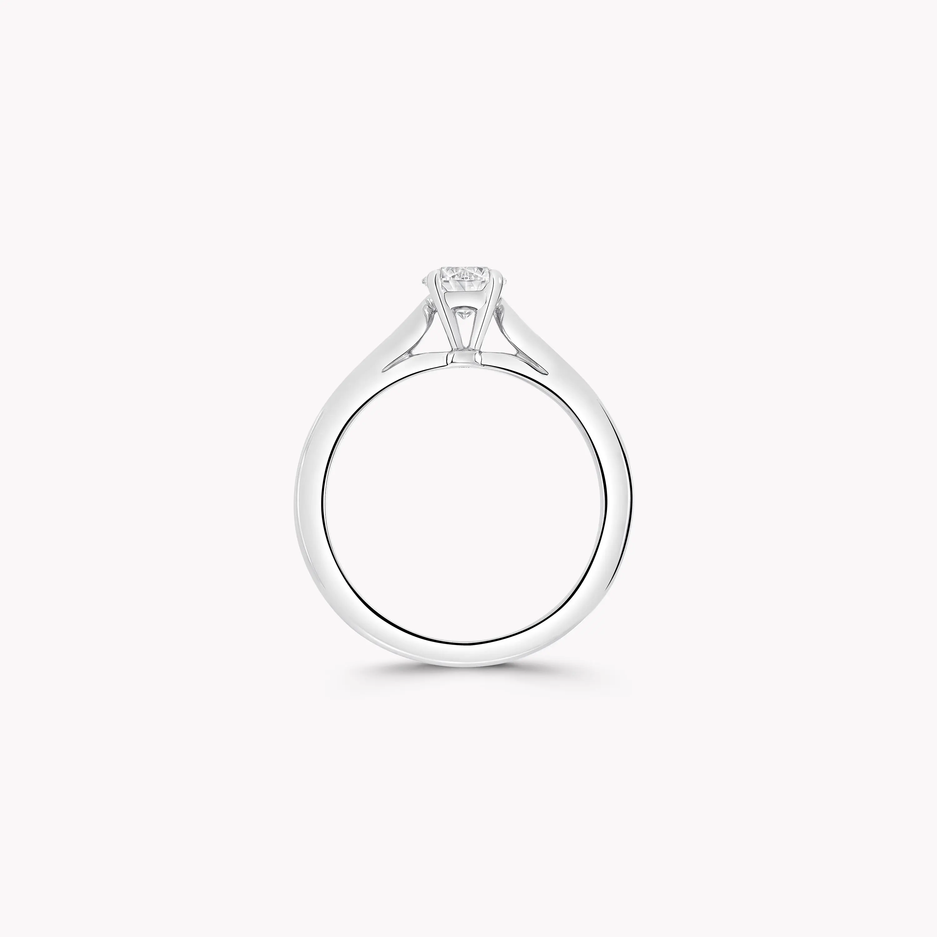 MEROA Round Shape Diamond Ring