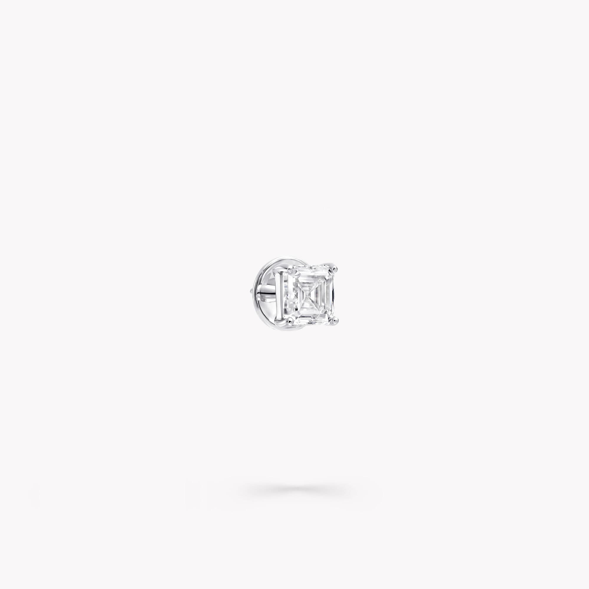MEORA Emerald Cut Diamond Stud Earrings Pair DE/VS1 18K