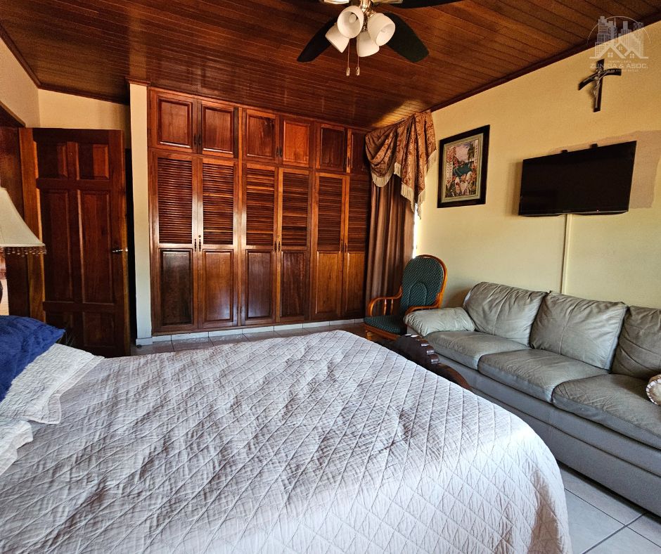 Vivienda en Colonia Tara