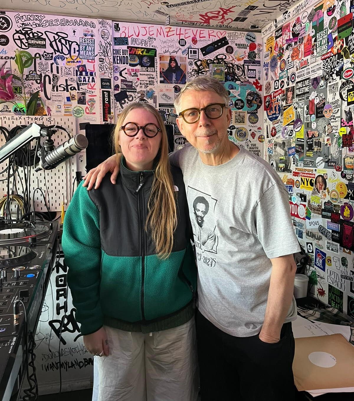 Worldwide FM