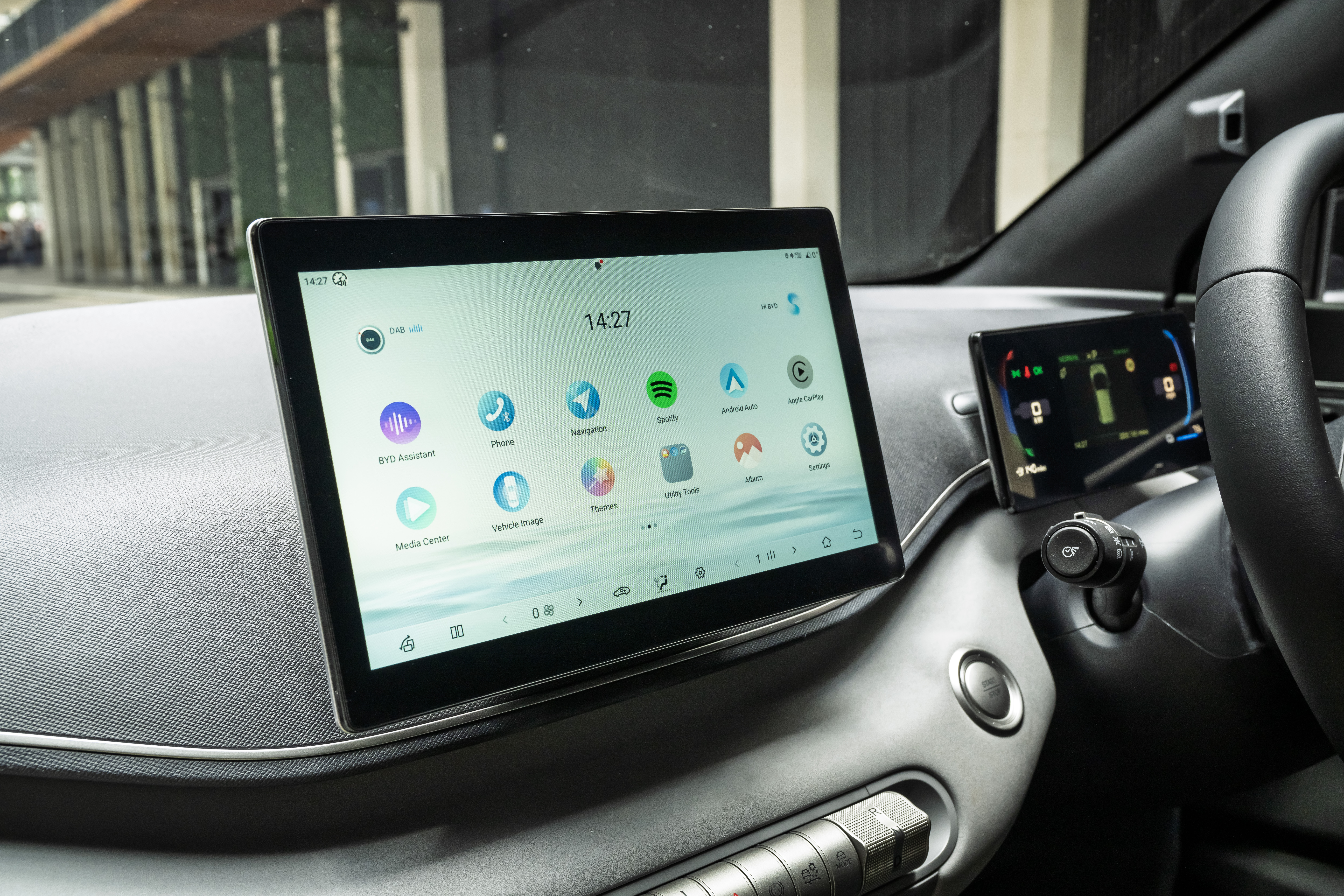 Das Interieur vom BYD Dolphin Surf.