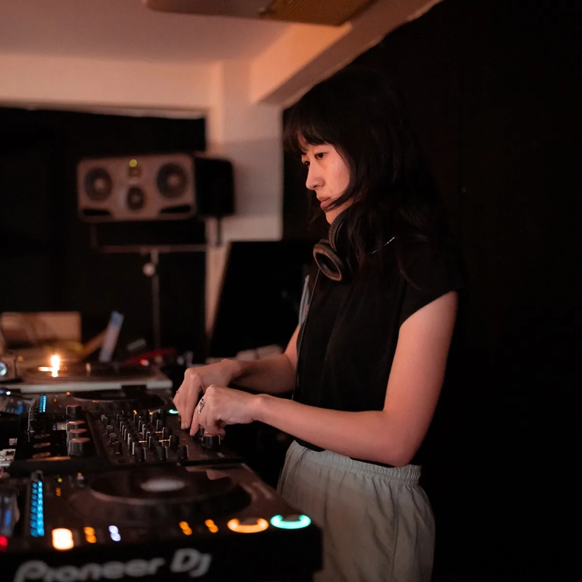 Mayu Amano - Host - Worldwide FM