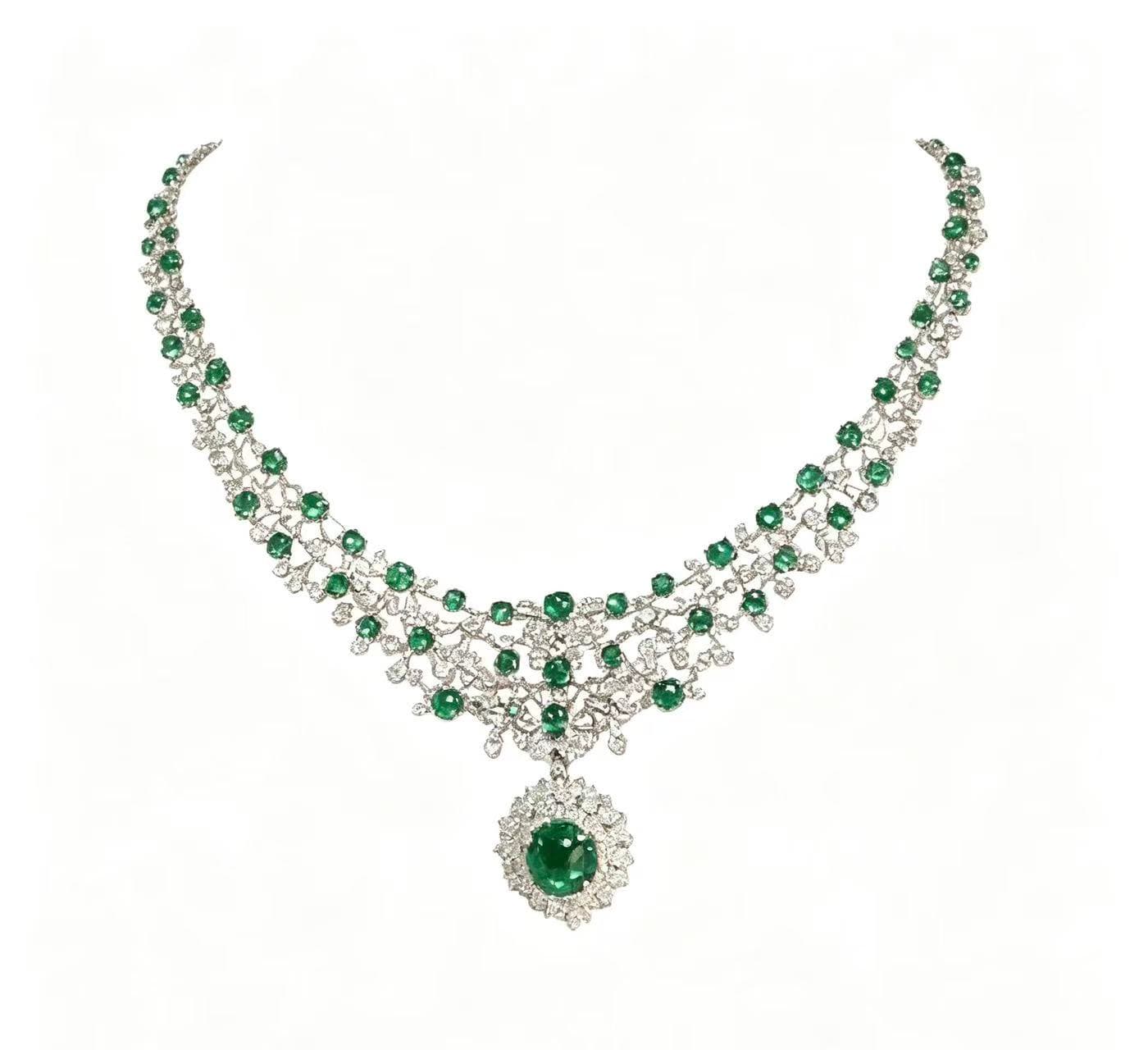 Zambia "Vivid Green" Natural Emerald Necklace - 19.666 cts (Main 5.94 cts) Minor Clarity Enhancement