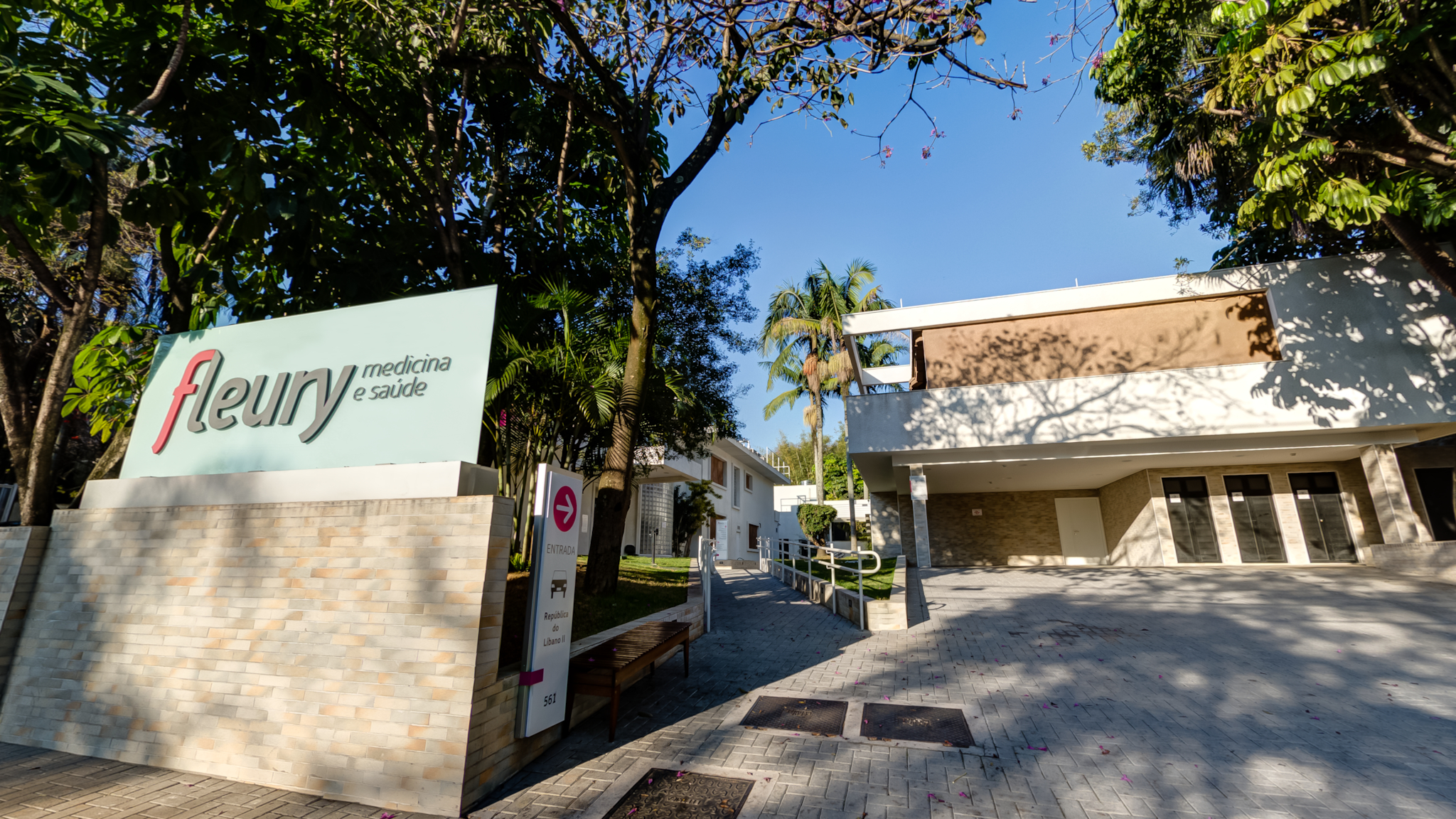 Unidade República do Líbano II › Laboratórios Fleury Medicina e Saúde