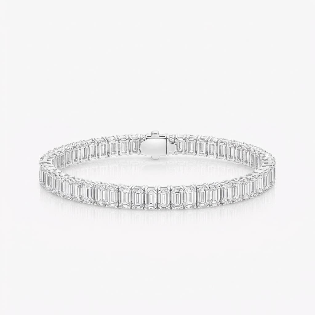 MEORA Emerald Cut Diamond Line Bracelet DE/VS1 18K
